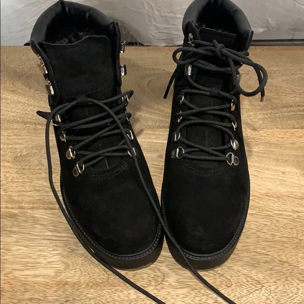 Women’s Vagabond Black Suede Hiking Boots Size *7